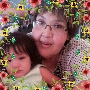 Meet your Posher, Esmeralda